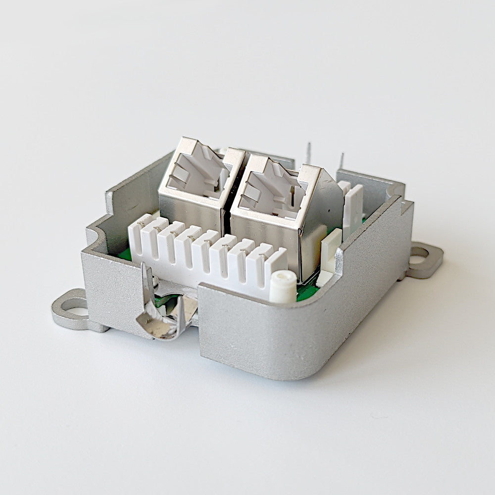 Bleil Netzwerkanschlussdose Cat.6 2x RJ45 Innenleben Ansicht liegend