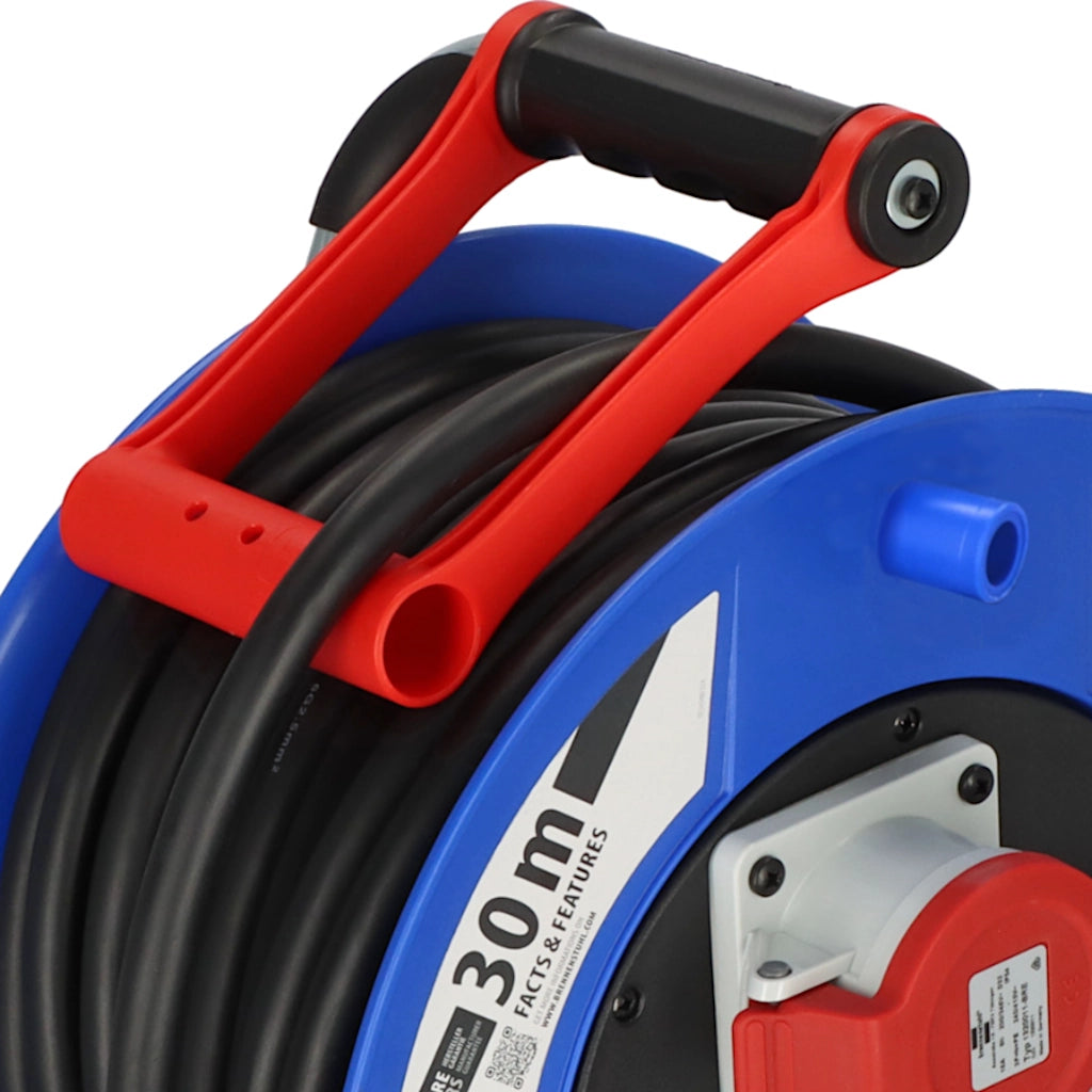 Brennenstuhl Kabeltrommel Garant CEE 30m IP44 (1182720) Nahaufnahme Tragegriff mit Cablepilot