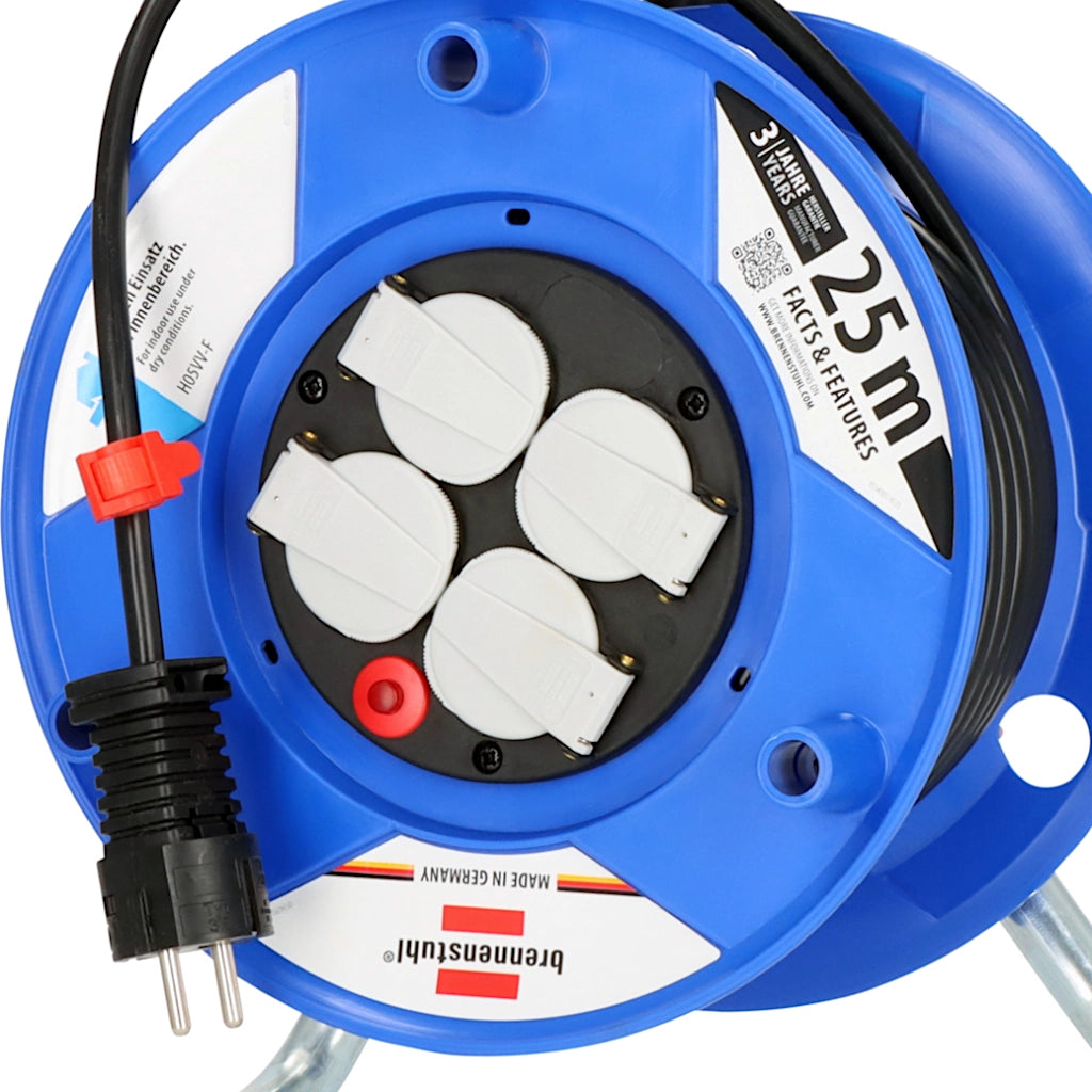 Brennenstuhl Kabeltrommel Garant E 4-fach 25m (1218050) Nahaufnahme von den 4 Steckdosen