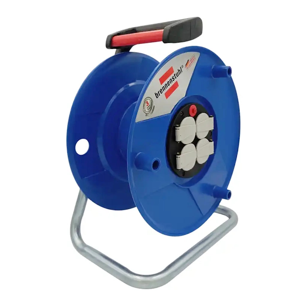 Brennenstuhl Kabeltrommel Garant G leer 4-fach IP20 (1208010) Ansicht schräg von der Seite