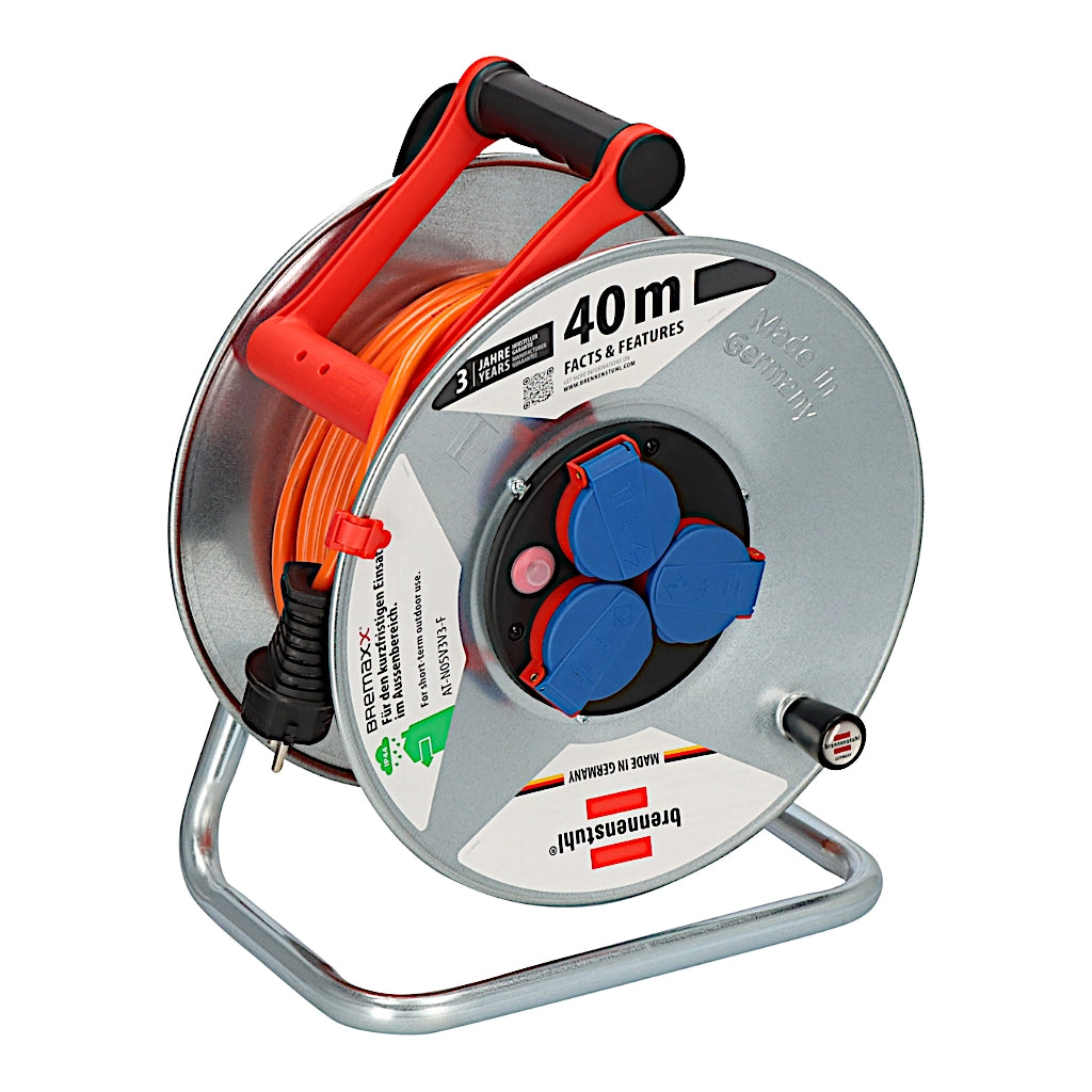 Brennenstuhl Kabeltrommel Garant S 3-fach 40m IP44 (1198750) Vorderansicht schräg