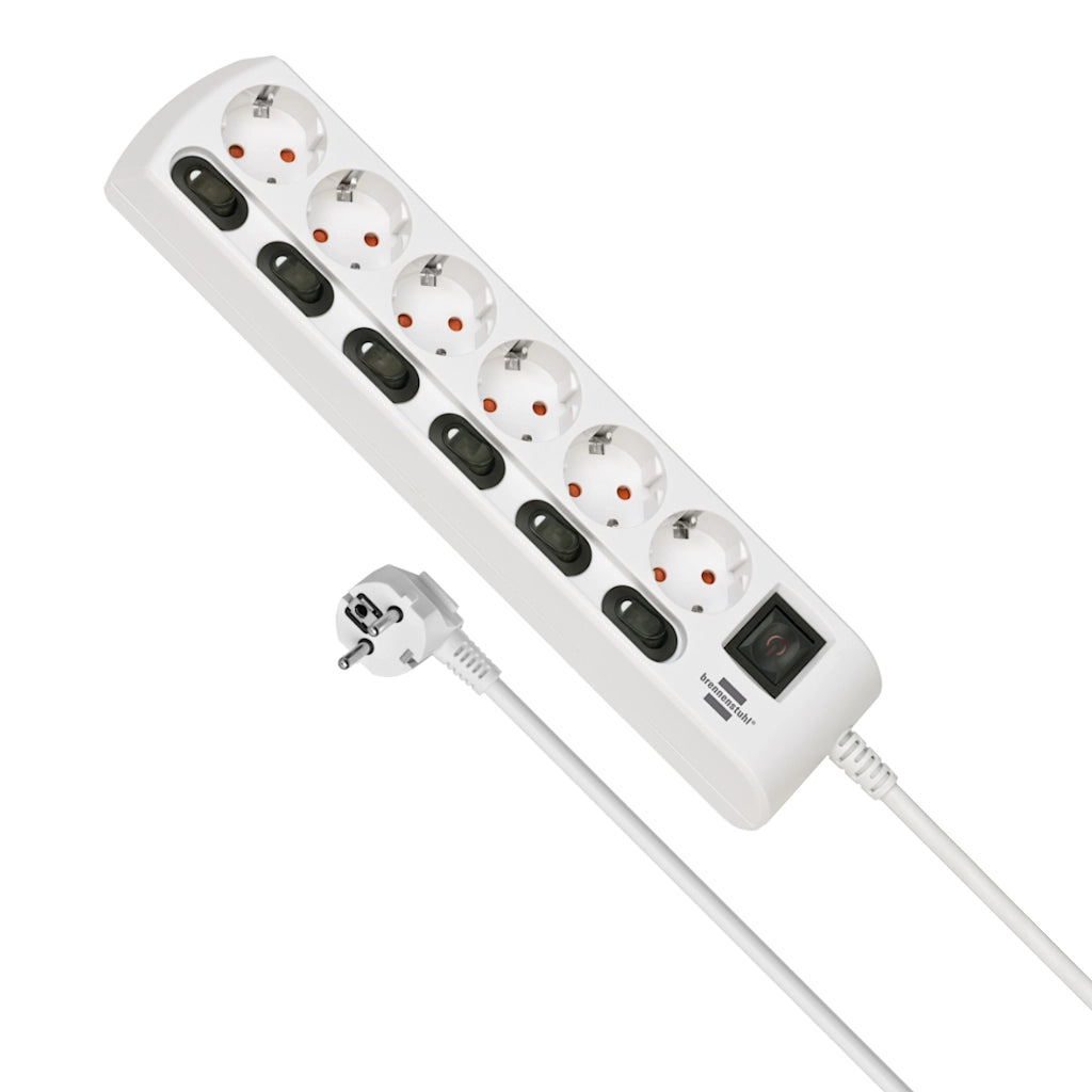 Brennenstuhl Steckdosenleiste 6-fach einzeln schaltbar weiß (1153110126) Ansicht von oben mit Kabel und Stecker