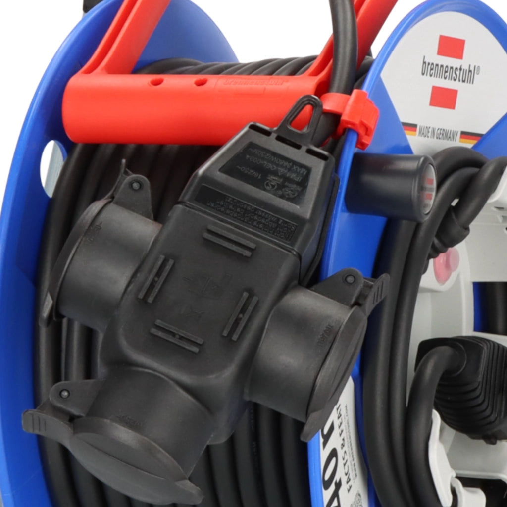 Brennenstuhl Kabeltrommel Garant G mit Gummikupplung 3-fach 40m (1188380301) Nahaufnahme 3-fach Gummi-Kupplung