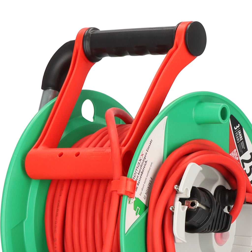 Brennenstuhl Kabeltrommel Garant G Bretec 25m IP44 (1183520100) Nahaufnahme vom Tragegriff mit Cablepilot