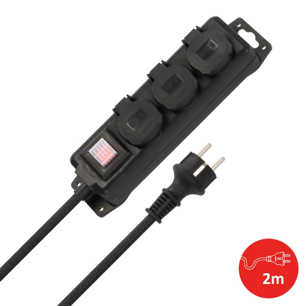 Brennenstuhl Steckdosenleiste 3-fach mit Schalter IP44 schwarz (1159950013) Ansicht schräg von vorn mit Stecker 