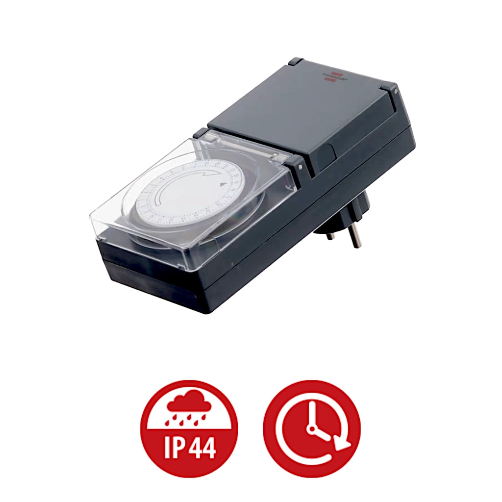 Brennenstuhl mechanische Zeitschaltuhr MMZ44 weiß IP44 (1506170) Ansicht schräg von der rechten Seite