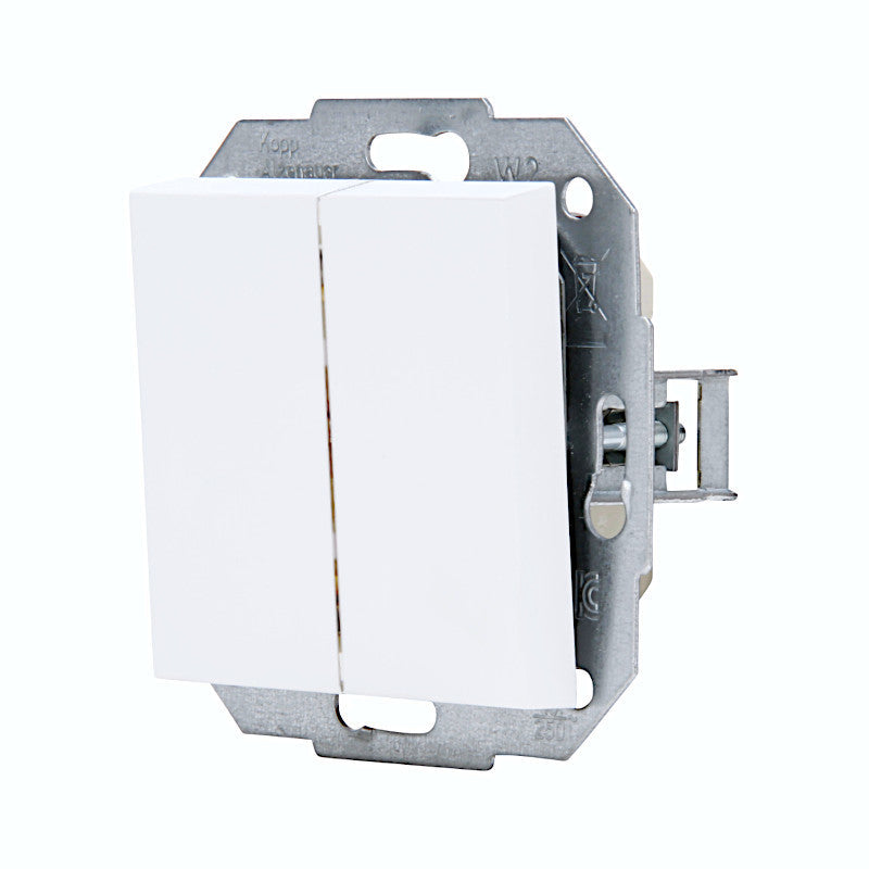 Kopp Athenis arktisweiß matt Serienschalter Ansicht schräg