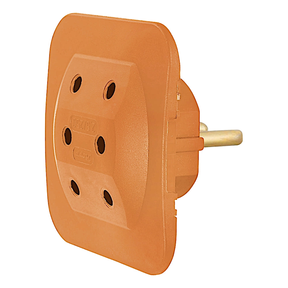 Kopp 3-fach Euroadapter orange (174900003) Ansicht schräg von der rechten Seite