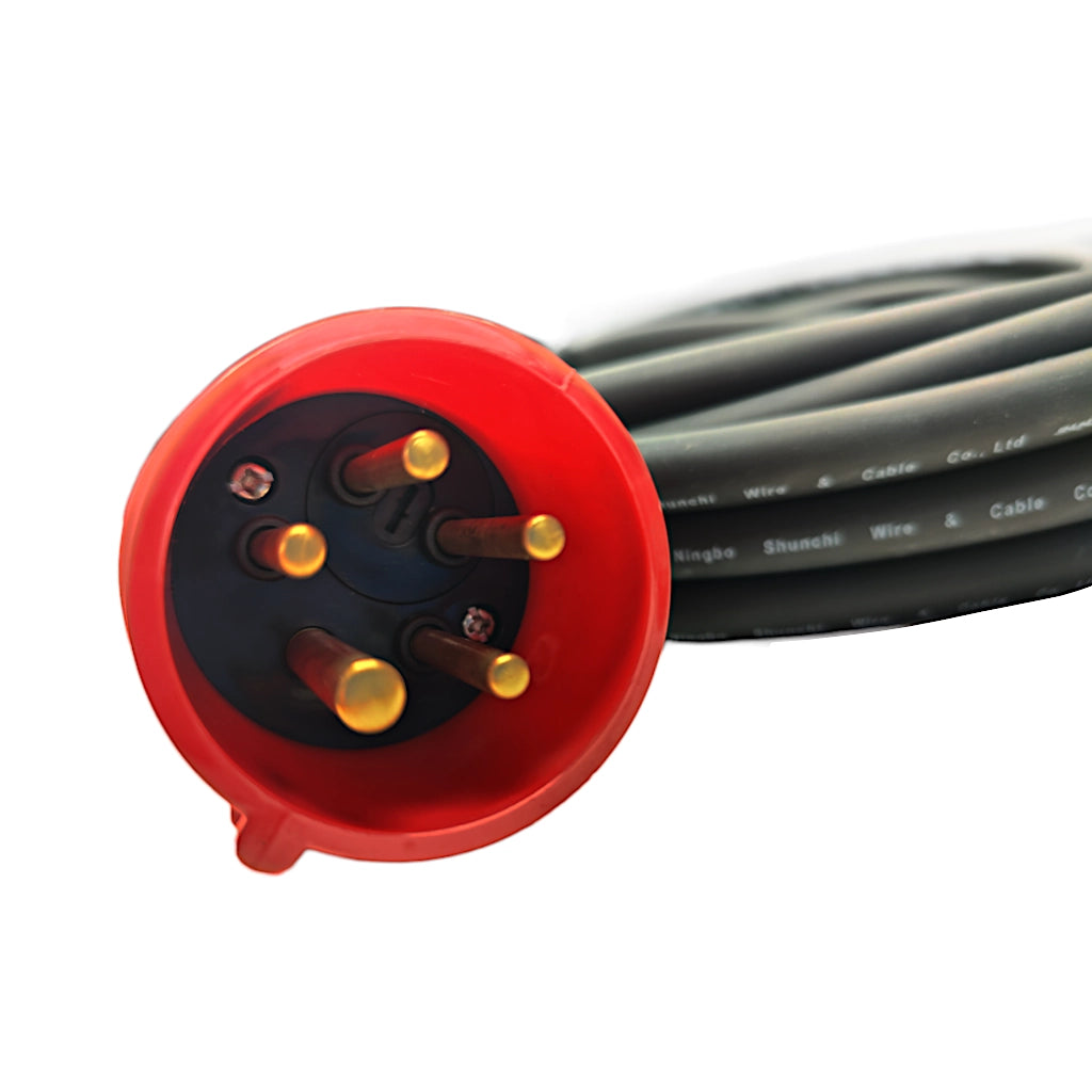 Kopp CEE Verlängerungskabel mit Phasenwender 16A 10m (147600006) Nahaufnahme vom Stecker